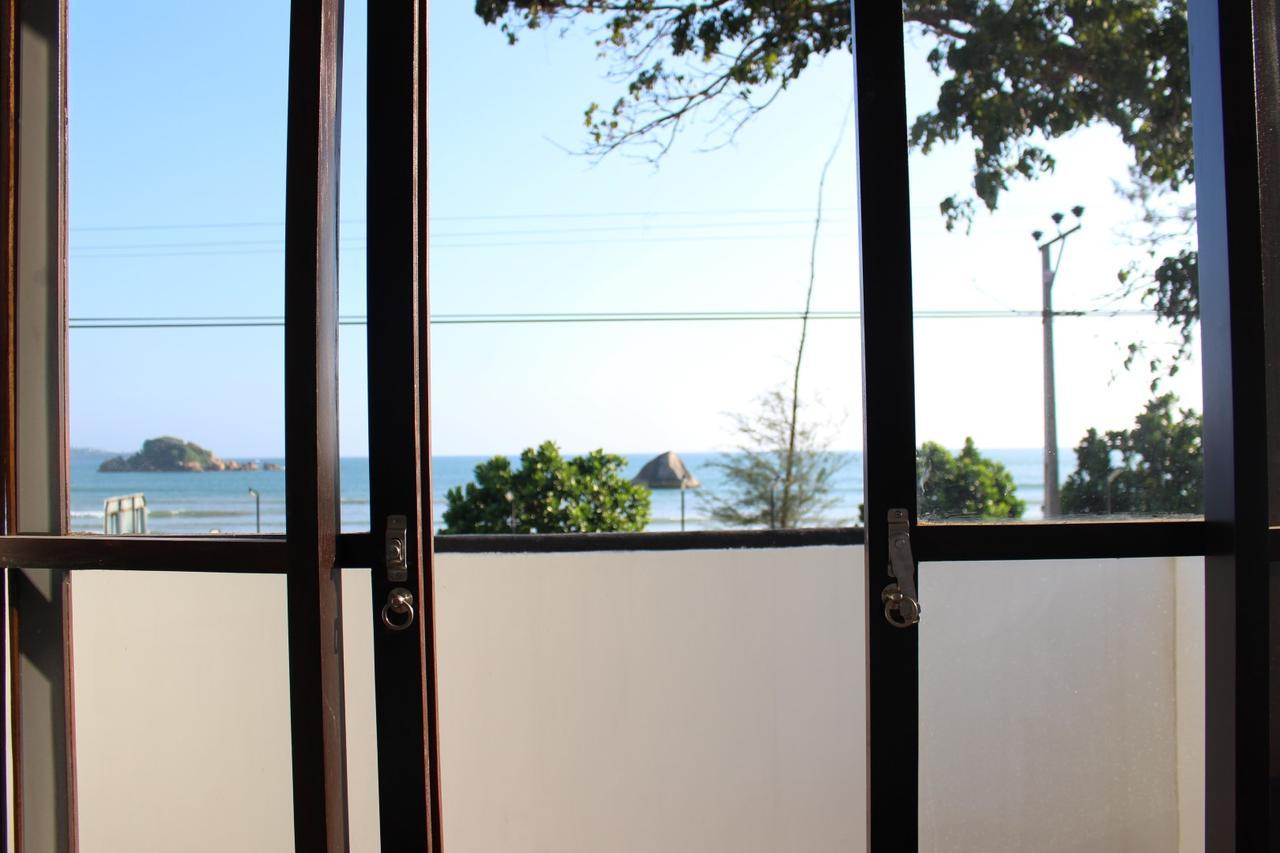 Kaori Cafe And Villa Weligama Exterior foto